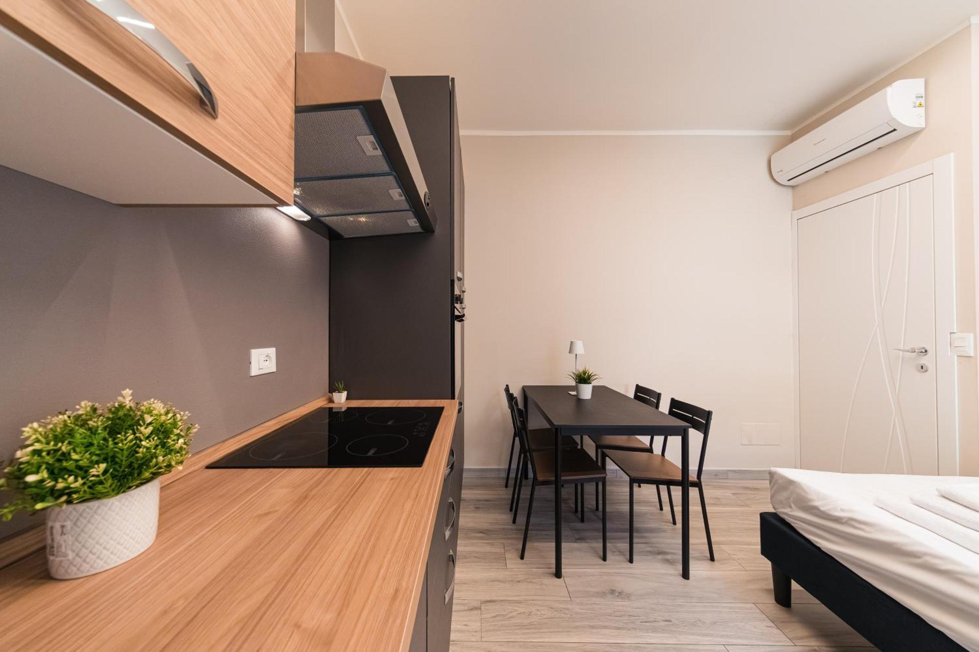 Dall'Arca Suites Bologna Station - Center - Fiera Εξωτερικό φωτογραφία